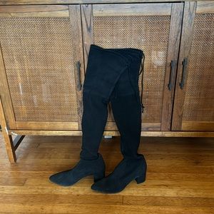 Selling barely worn Stewart Weitzman Yulianaland / Tieland over the knee boots